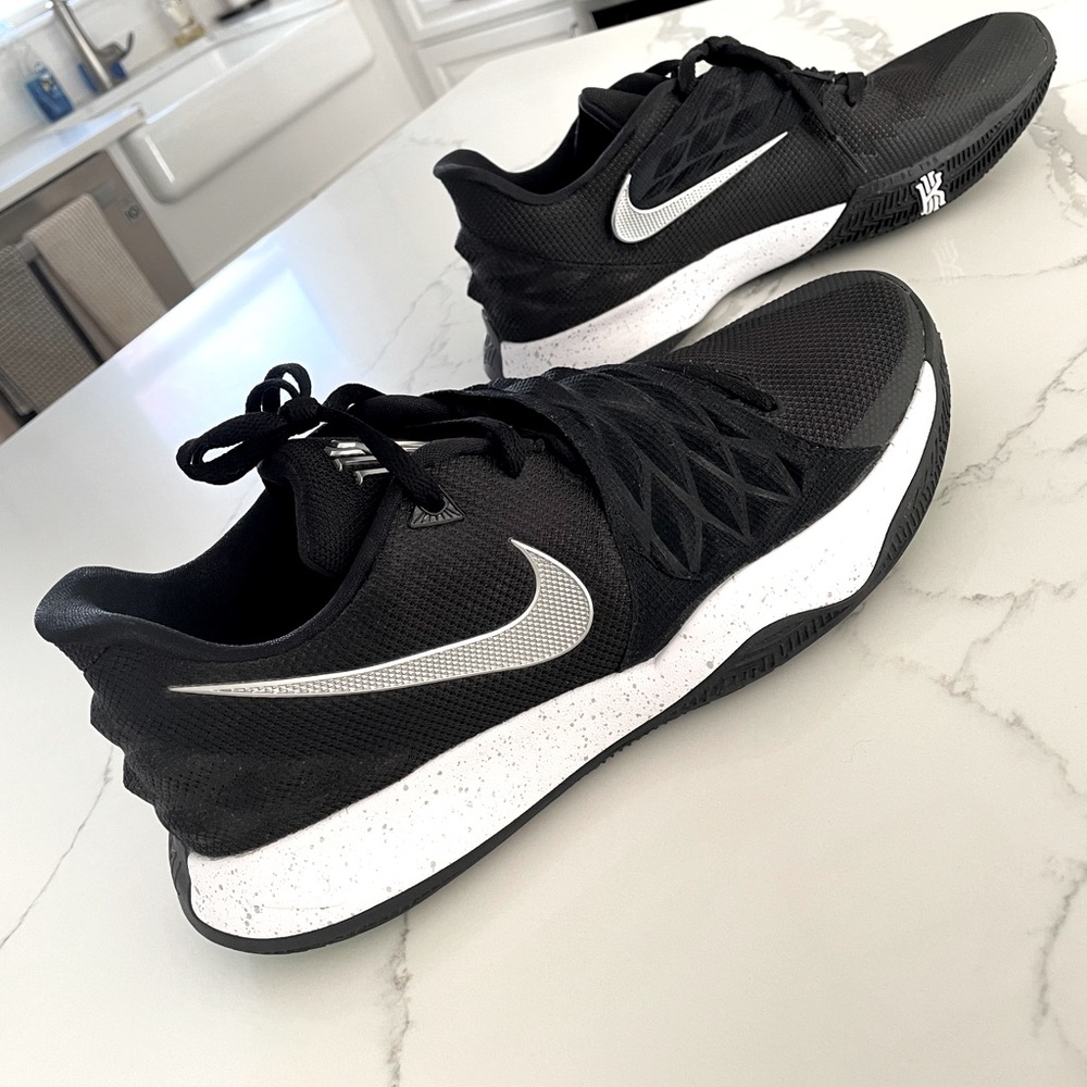 Black Kyrie Nike Sneakers